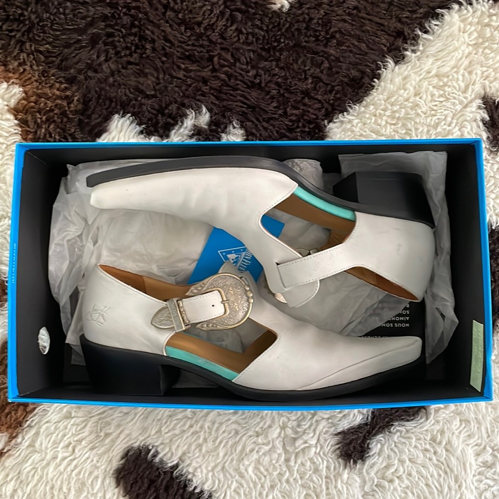 John Fluevog Articulate buckle shoe
